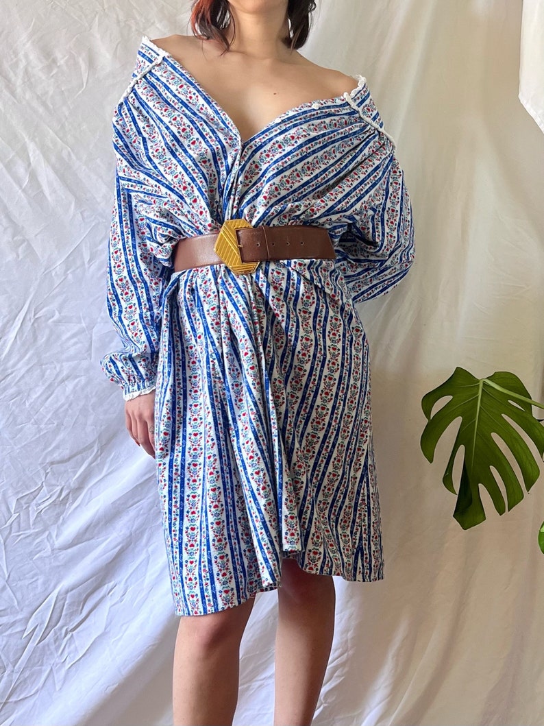 Vintage Flannel Dress / Granny Nightgown / Tunic Shift / Shirt Dress / Floral Night Dress / Nightgown Tunic image 5