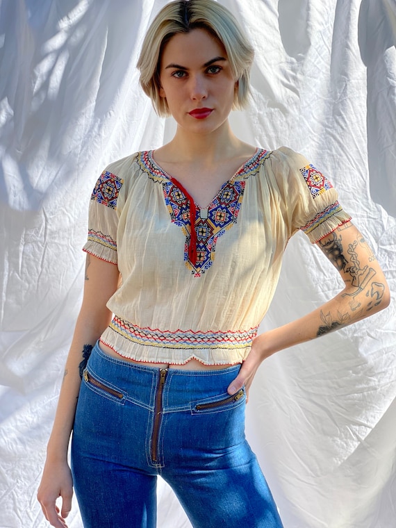 1940's Hungarian Embroidered Peasant Blouse with … - image 1