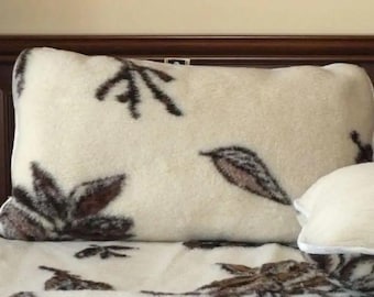 Almohada lumbar de lana merino / Hecha a mano en Ucrania / Almohada 100% lana natural con cremallera / Regalo de ropa de cama orgánica