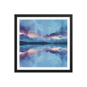 Puede incluir: Impresión artística abstracta enmarcada que representa un paisaje al estilo acuarela. La obra de arte muestra un reflejo especular de un cielo con tonos azules, morados y melocotón. La impresión está encerrada en un marco negro.