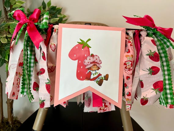 Vintage Strawberry Shortcake Highchair Banner: First Birthday Decor