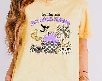 Summerween Cropped Tee: Hot Ghoul Summer Graphic T-Shirt