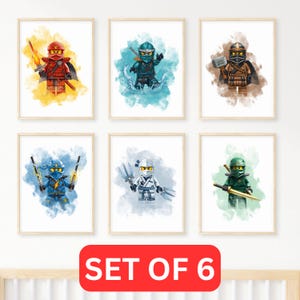 Könnte beinhalten: Set aus sechs gerahmten Drucken mit Lego Ninjago-Charakteren. Jeder Druck zeigt einen anderen Ninja in leuchtenden Farben, vor Aquarell-Hintergründen. Der Text "SET OF 6" ist auf einem roten Rechteck zu sehen.