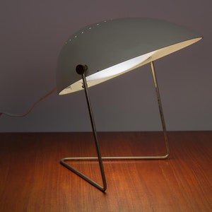 Gerald Thurston Cricket Lamp