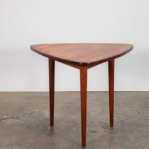 Jens Risom Triangular End Table image 4