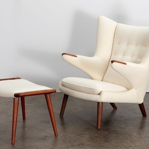 Hans J. Wegner AP19 Papa Bear Chair and Ottoman