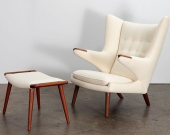 Hans J. Wegner AP19 Papa Bear Chair and Ottoman