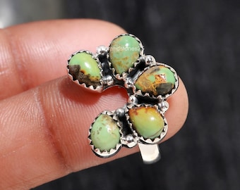 Arizona Turquoise Cluster Ring: Sterling Silver Green Gemstone