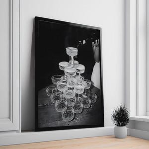 Vintage Retro Champagne Glasses Print, Black and White, Digital Download for Cocktail Wall Art, Bar Cart Print, Stylish Home Decor