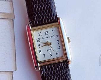 Seiko 5 Women's Automatic Watch 4207-00W0 Black Dial Gold Tone 21