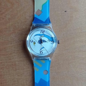 Shark Attack Cartoon Armbanduhr – Bunte Unisex Quarz Armbanduhr mit Meer Thema