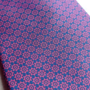 Authentic Vintage Hermès Paris Silk Necktie – Made in France – Red & Blue Micro Floral Pattern – Rare Collector Luxury Accessory