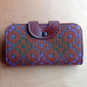 tissé vintage avec bouton-pression en similicuir | Porte-monnaie en tissu coloré | Portefeuille rétro fait main pour cartes, espèces et pièces d'identité