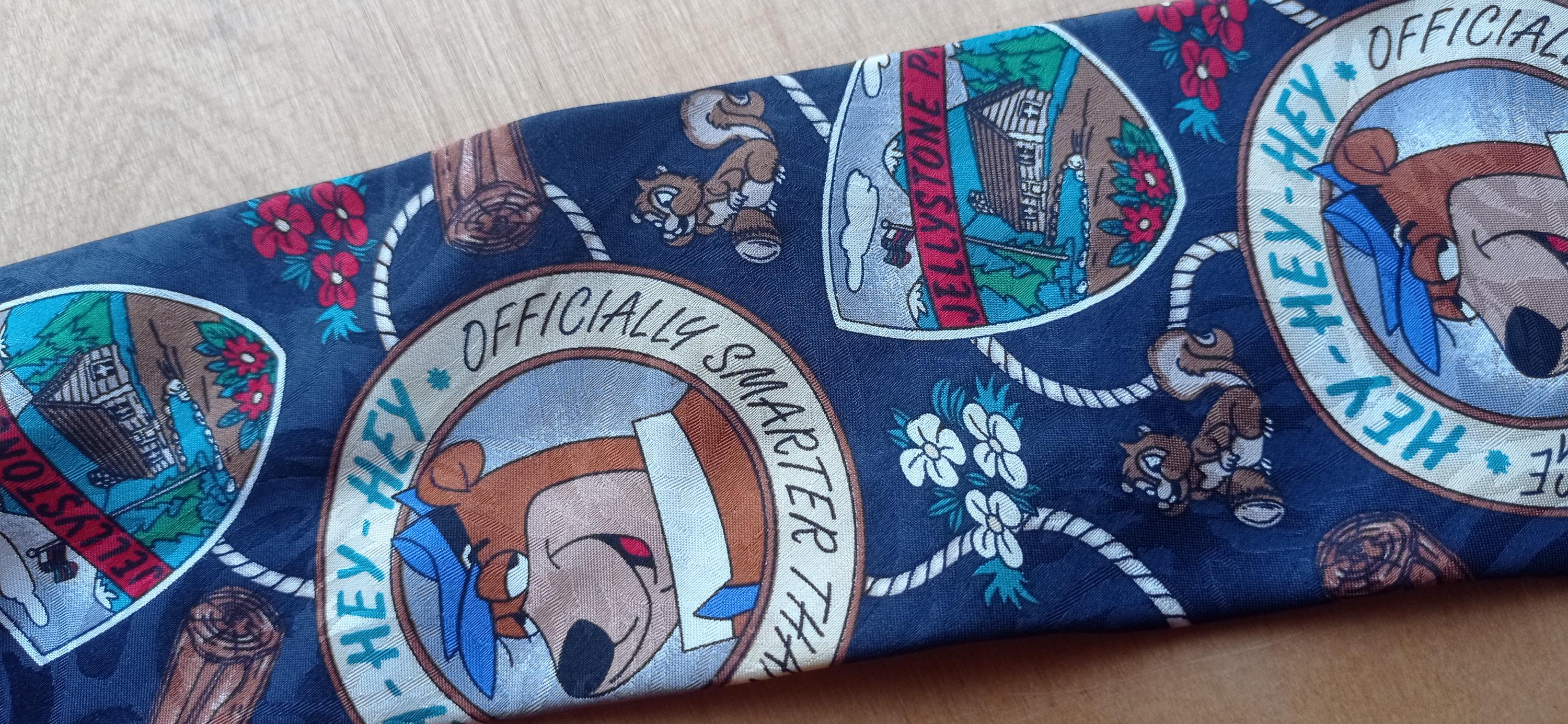 Vintage Yogi Bear Silk Tie,hanna-barbera – Made in Italy