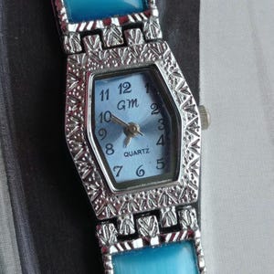 Vintage Women&#39;s Bracelet Watch with Turquoise Stones | Unique Silver Tone Quartz Wristwatch | Feminine Jewelry Accessory