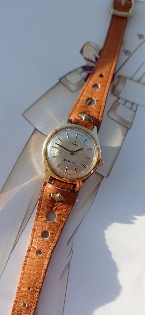 Vintage Women’s Timex Gold and Brown Watch Classic Gold-tone Timex Indiglo Women main image 3
