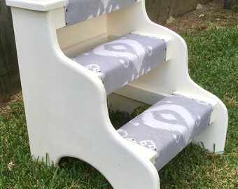 Bed steps for pets or people white with gray upholstery