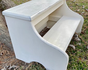 Bed steps heirloom white slightly distressed finish customize to your color preferences as well