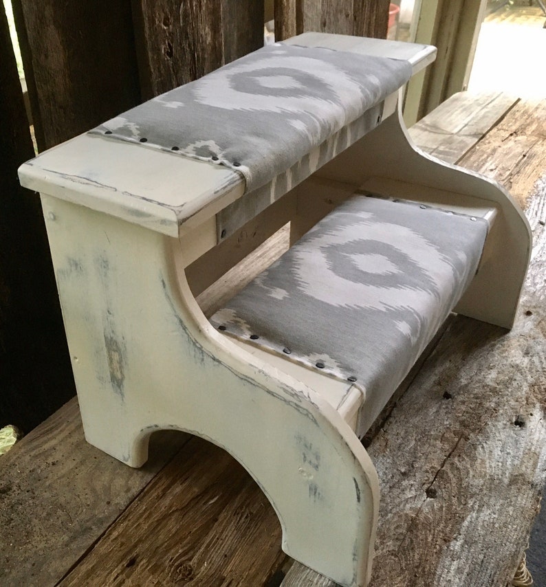 Bed steps white farmhouse distressed finish with gray fabric for pets or people customizable image 10