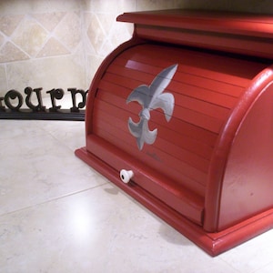 fleur-de-lis bread box handpainted and built
