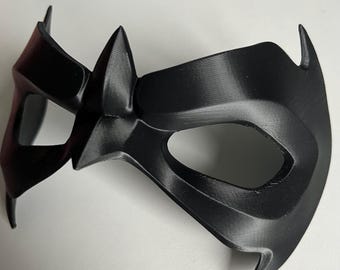 Robin Inspired Cosplay Mask / Superhero / Sidekick / Accessory / Prop / Costume