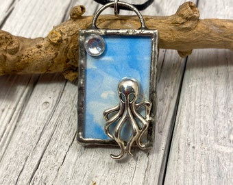 NEW! Octopus pendant with Anias Nin quote now in 3D!