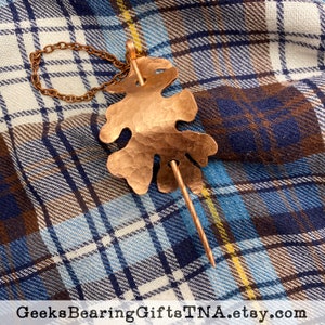Oak Leaf Shawl Pin or Brooch in Hammered Copper image 3