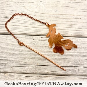 Oak Leaf Shawl Pin or Brooch in Hammered Copper image 2