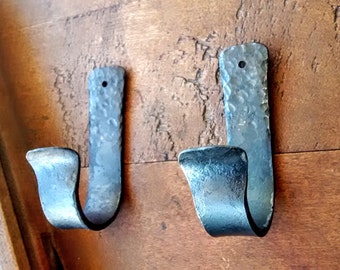 Custom Pair of Oar Hooks // Nautical Decor // Sailing Decor // Boat Paddle Hooks // Hooks for Hanging Oars // Oar Wall Mount