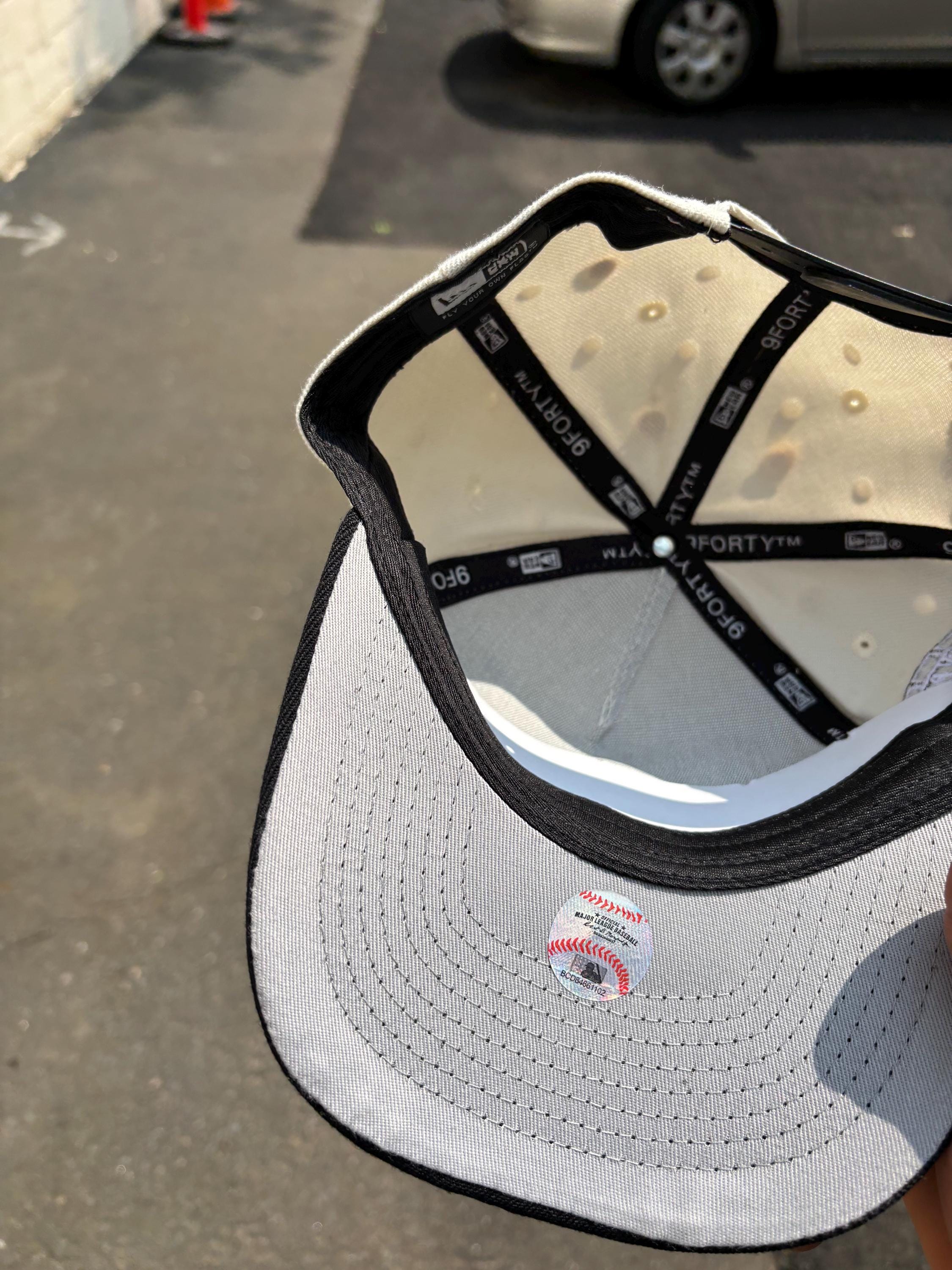 Chicago White Sox Snapback (chitown) Rhinestones and Pearls