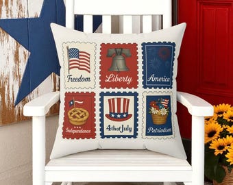 Vintage patriottisch sierkussen: Americana Liberty Bell en vlag van de VS