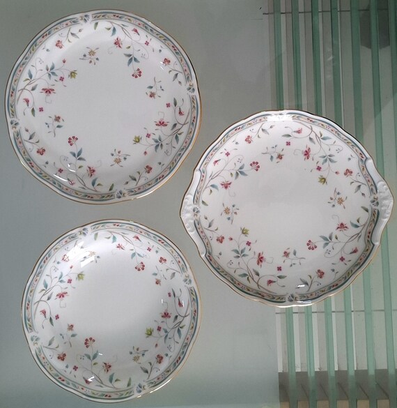 Noritake Bone China Hana Sarasa Dinner Plates, Serving Dishes and