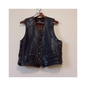 90s~ UNKNOWN Italy brand leather vest 古着 90s~ UNKNOWN Italy brand leather vest 古着