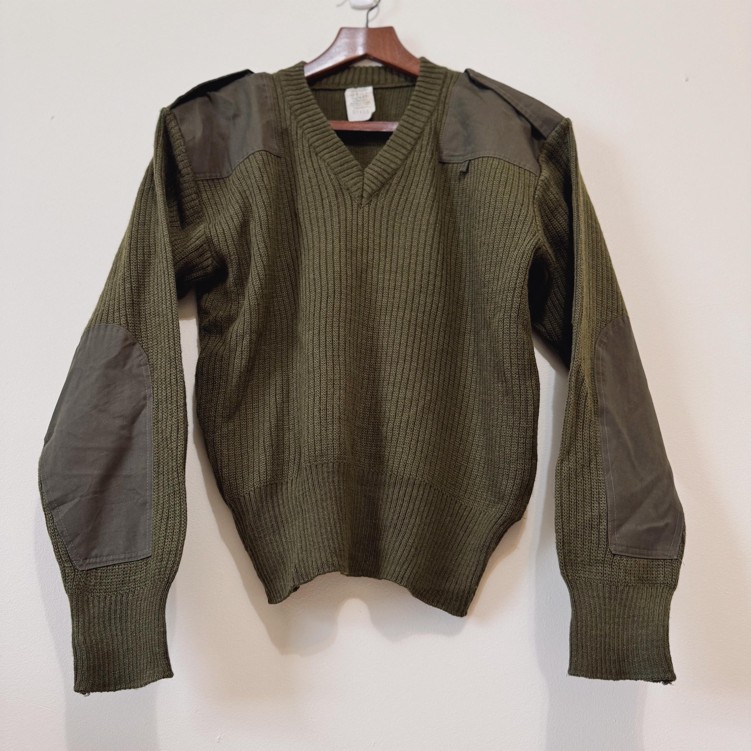 ニット/セーター TODAYFUL "Vintage Commando Knit Vintage 90s Army Sweater - Commando Sweater - Military Olive Wool