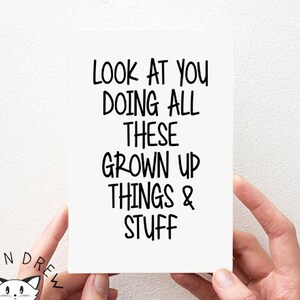 Fare cose adulte Carta.  Nuova House Card.  Congratulazioni Card.  Nuova Baby Card PGC120