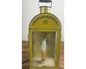 Vintage Yellow Tole Painted Carriage Lantern Lamp w/ Cherub Motif 14.5"
