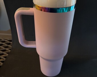 Vaso con asa morada de 40 oz