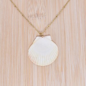 Scallop Shell Jewelry, Handmade Seashell Necklace, Boho Beach Jewelry, Ocean-Inspired Gift, Coastal Style, Shell Jewelry, 30A Souvenir