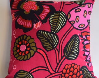 Tiara Marimekko Pattern | Cheerful Fuchsia Background | Handmade Pillow | Tiara| Solid Red 18"x18" (45x45cm)