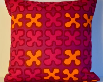 Vintage Marimekko Pattern | Pink | Orange | Red | Handmade Pillow Cover | Double-sided  | 16" x16" (40x40cm)