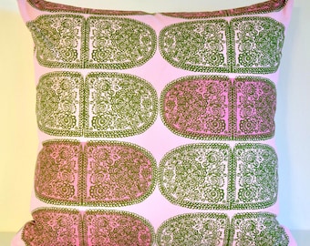 Pink | Green | Handmade Pillow Cover | Marimekko Satula Pattern | 18"x18" (45x45cm)