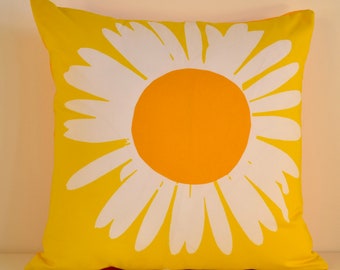 Sunflower Pillow Case | Marimekko Pattern |  Auringonkukka | Yellow 16x16" (40x40cm)