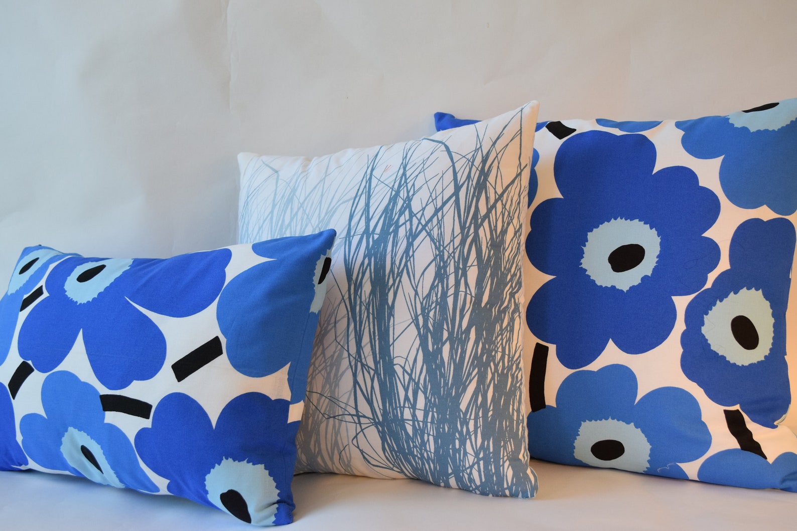 Marimekko Pillow Coverblue Pieni Unikko Pattern 12x20 Etsy