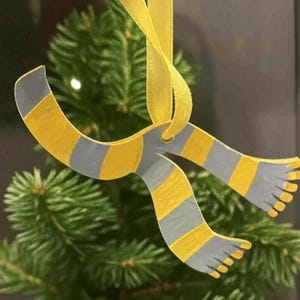 Wizarding House Colors Scarf Ornament!