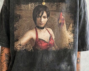 Limited Comfort Colors Resident Evil 4 Ada Wong & Chicken Shirt, Ada Wong RE4 Graphic Fan T-Shirt, Gift For Women and Man Unisex T-Shirt