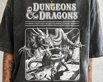 Limited Comfort Colors Dungeon Dragon 1974 Shirt, Vintage Dungeon Dragon Fantasy Gaming Tee T-Shirt, Gift For Women and Man Unisex T-Shirt