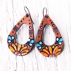 Mini Sunflower Leather Teardrop Earrings: Handcrafted Hippie Floral