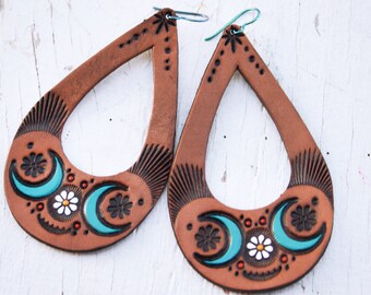 Teardrop Crescent Moon and Daisy Leather Earrings - Bohemian jewelry - lightweight style - turquoise painted on chocolate - Made to Order