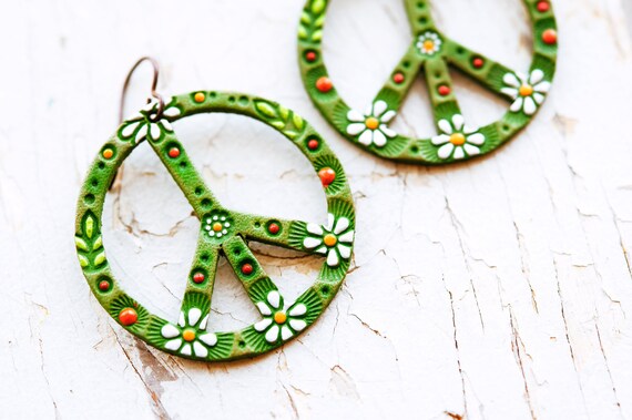 Mesa cheap green earring