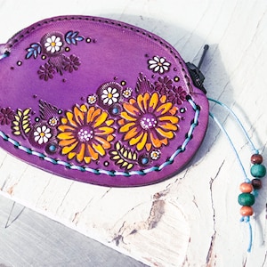 Monedero de cuero personalizado - Girasoles y margaritas - Elige el color del hilo - Monedero de cuero personalizado, billetera - Flores silvestres